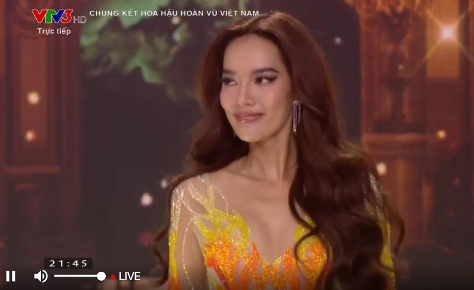 Top 10 thi trình diễn dạ hội-6