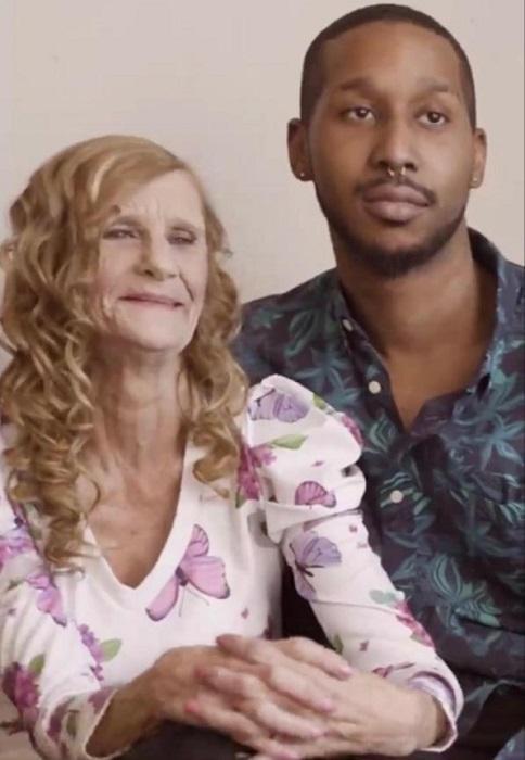 Cô dâu 61 tuổi muốn có con với chồng trẻ vừa tròn 25-2