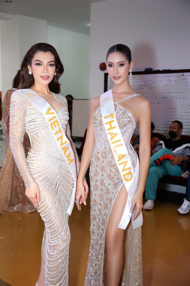 Trân Đài mặc đầm xuyên thấu, dừng chân Top 6 Miss International Queen-7