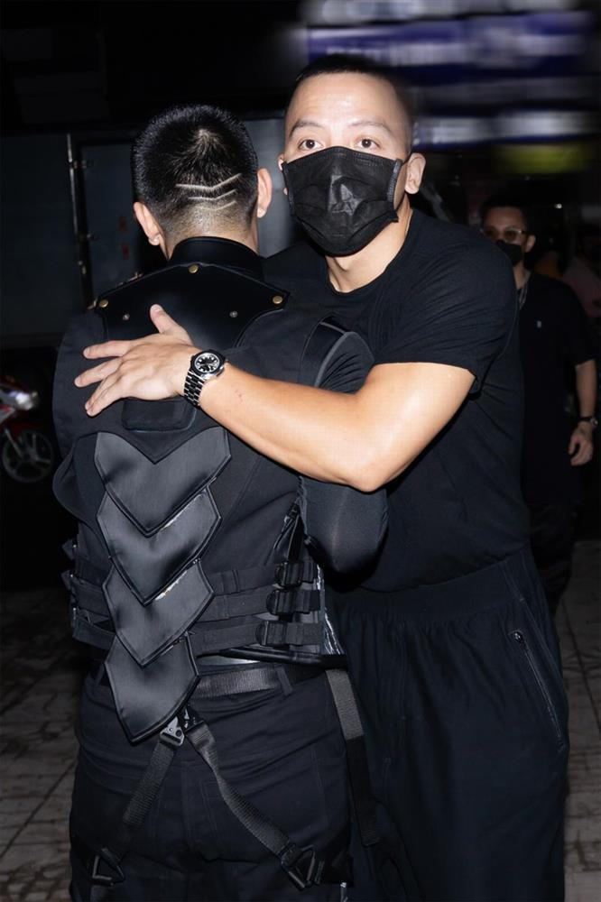 Cường 7 làm minishow, xuất hiện cực cháy cùng Vũ Ngọc Anh-4