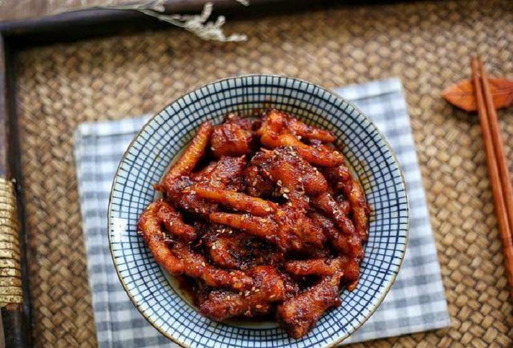 Cách làm món chân gà sốt cay chuẩn vị Hàn Quốc-1