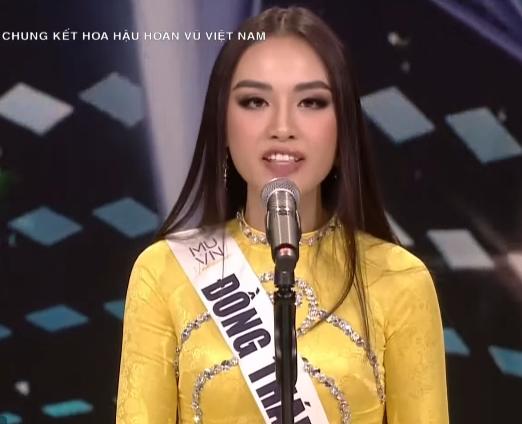 Top 16 Miss Universe Vietnam 2022 thi thuyết trình lắp bắp tiếng Anh, netizen chê lạc đề-1