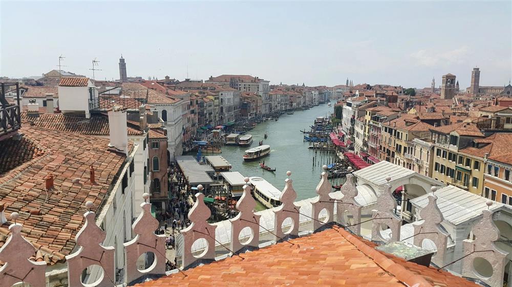 10 mẹo du lịch mùa hè đổ lửa của người Việt ở Italy-5