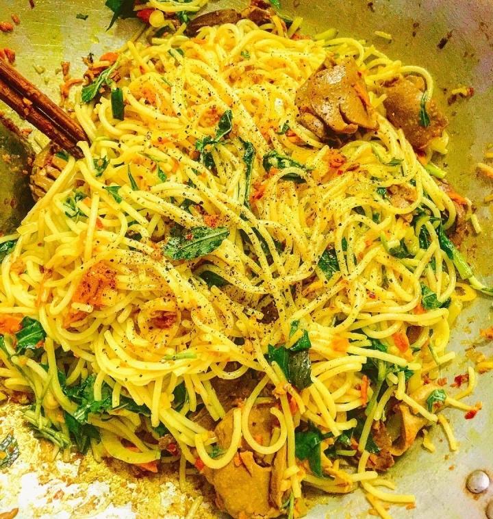 Đến Huế không thưởng thức bún trị ho thì quả là đáng tiếc-3