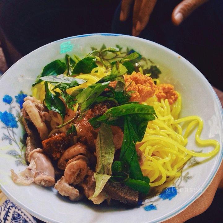 Đến Huế không thưởng thức bún trị ho thì quả là đáng tiếc-5