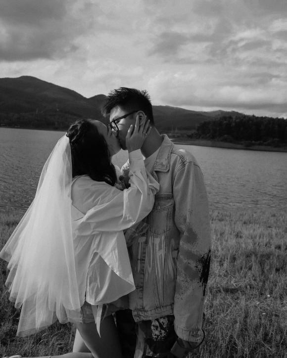 Hot girl Người Ấy Là Ai được cầu hôn, bất ngờ danh tính chú rể-2