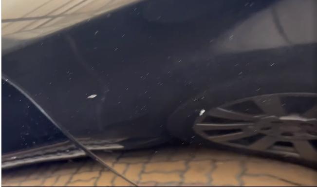 Quế Vân vừa bế con vừa đi đường quyền với kẻ phá xe-3