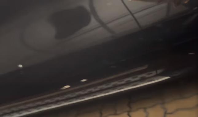 Quế Vân vừa bế con vừa đi đường quyền với kẻ phá xe-4