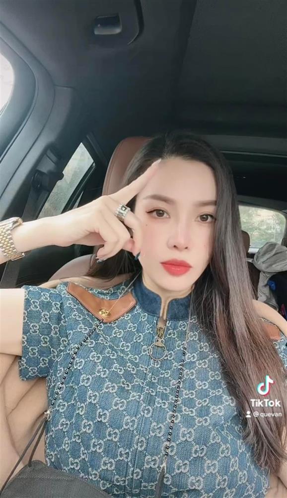 Quế Vân vừa bế con vừa đi đường quyền với kẻ phá xe-1