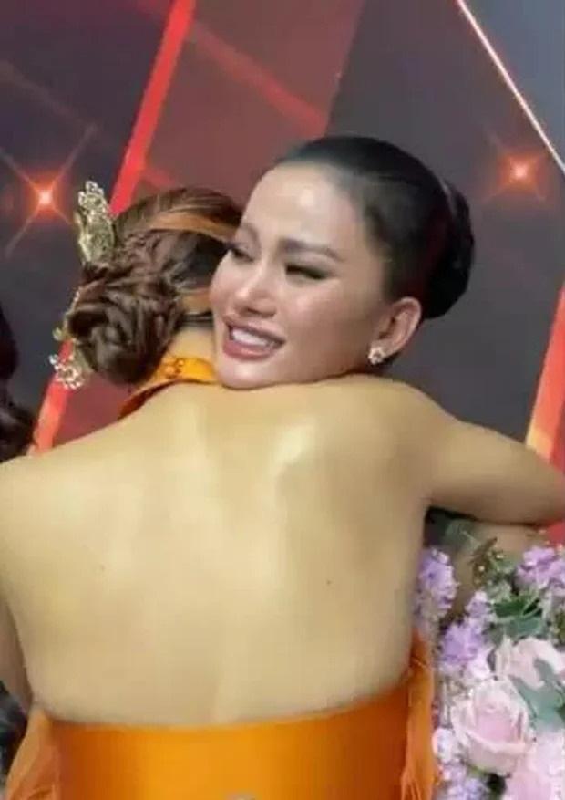 Vì sao Hương Ly chấm dứt thi sắc đẹp sau vị trí top 5?-3