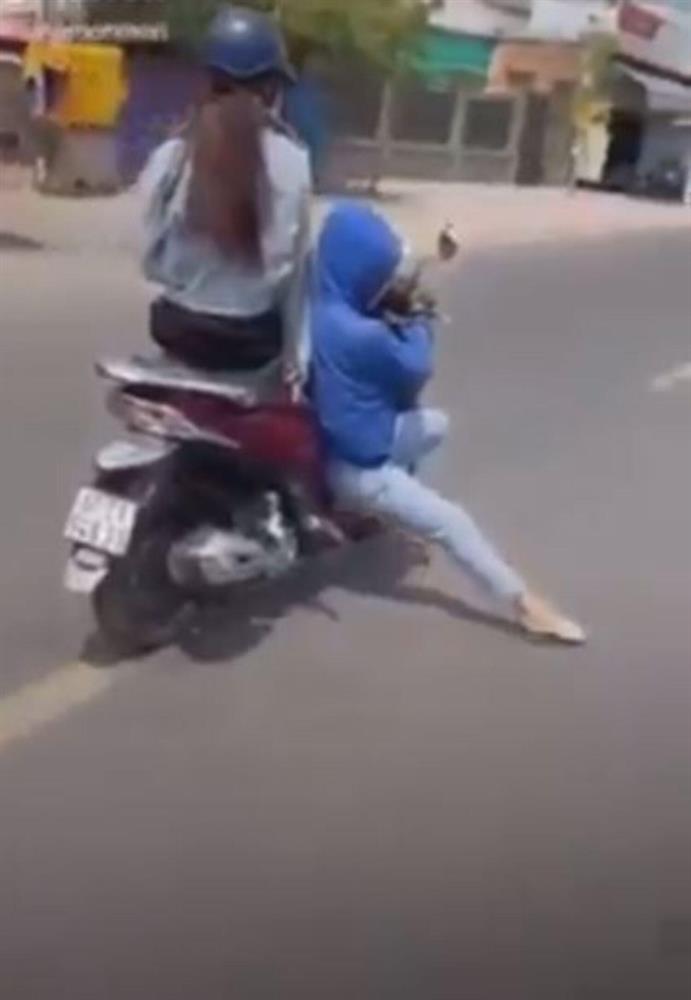 Những pha xử lý của hội ninja khiến người đi đường sợ tái mặt-2