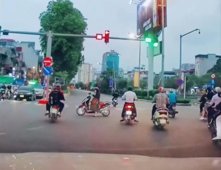 Những pha xử lý của hội ninja khiến người đi đường sợ tái mặt-3