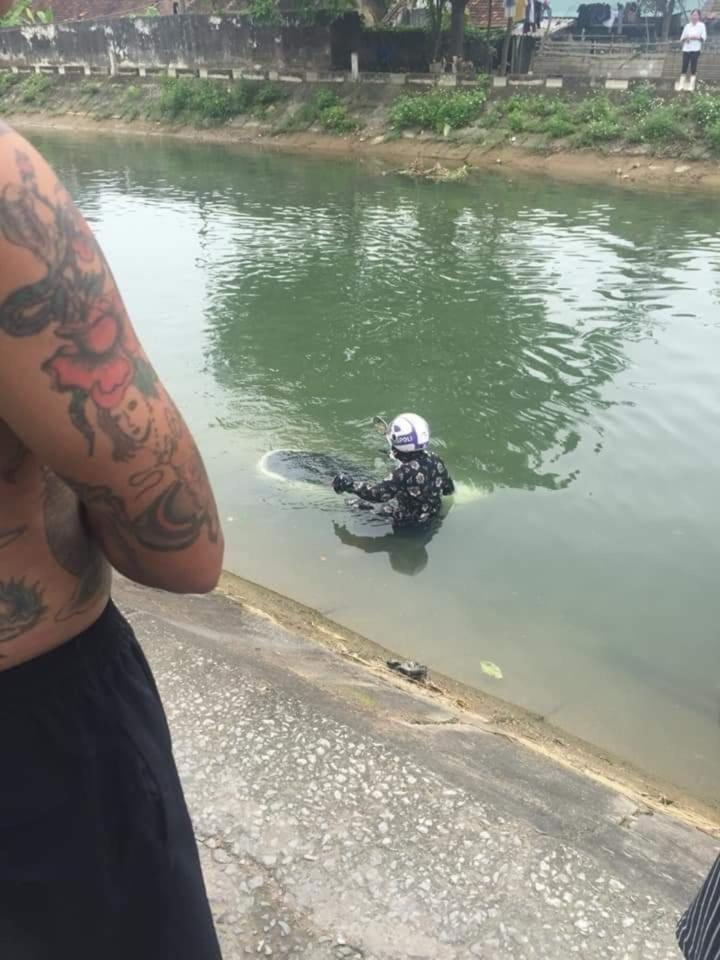 Những pha xử lý của hội ninja khiến người đi đường sợ tái mặt-5