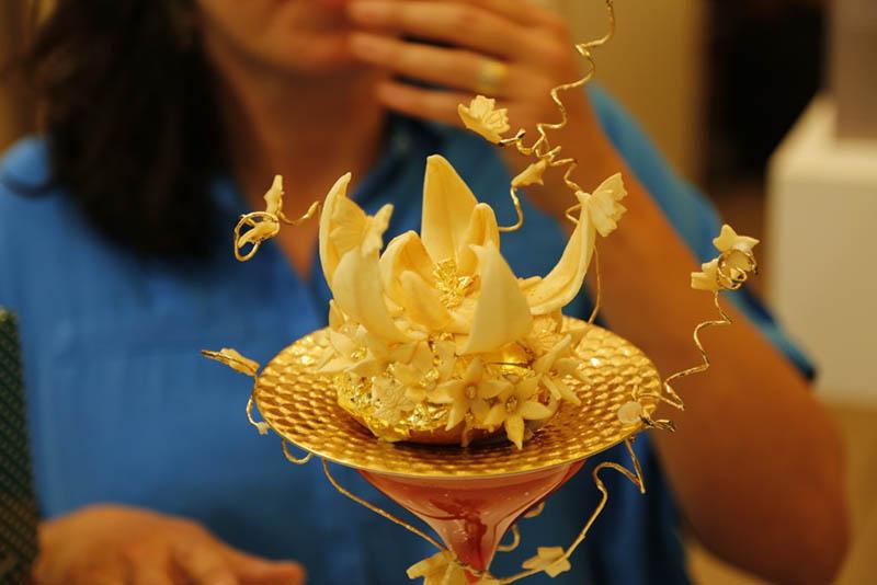 9 món ăn đắt đỏ nhất thế giới, ăn xong có đá quý kim cương mang về-1