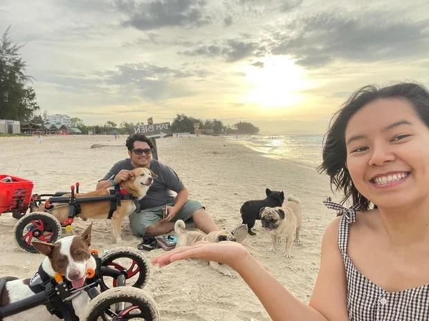 Chàng Tây cưa đổ bác sĩ xinh đẹp sau 24 giờ nhờ yêu thú cưng-4