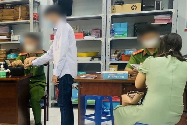 Đình chỉ đại úy Công an quận Gò Vấp để điều tra vụ làm nhanh căn cước-1