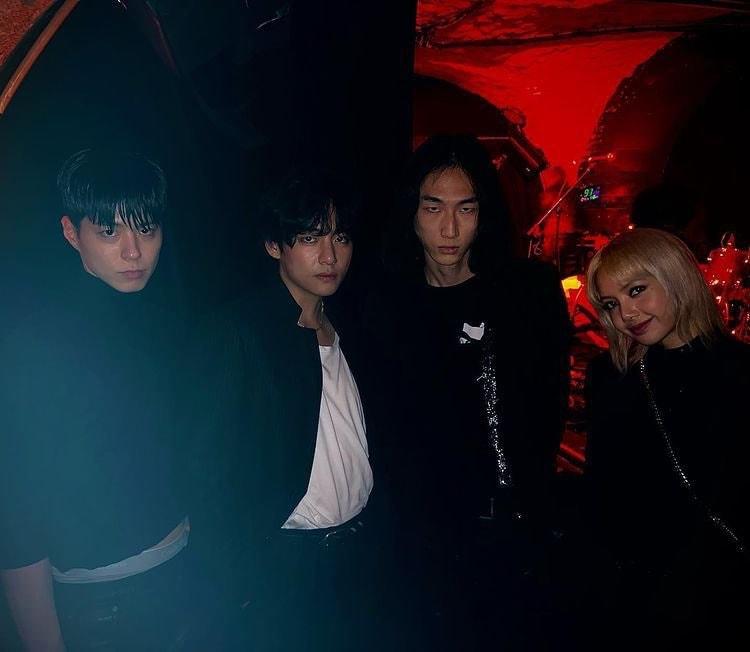 Lisa thuê máy bay riêng chạy show, bao luôn V và Park Bo Gum?-6