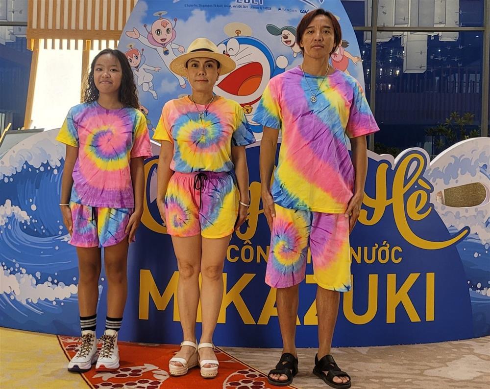 Tin showbiz Việt ngày 28/6: Vua cá Koi mong sớm có con với vợ mới-12