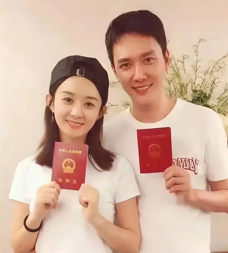 Quý tử Triệu Lệ Dĩnh xuất hiện công khai, được khen giống mẹ-4