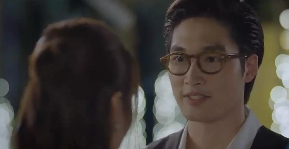 Huyền Lizzie bị bỏng khi quay cảnh cầu hôn với Đình Tú-2