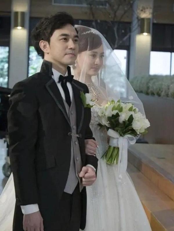 Đệ nhất mỹ nhân một thời: U50 hát dạo kiếm sống, nỗ lực làm lại cuộc đời-4