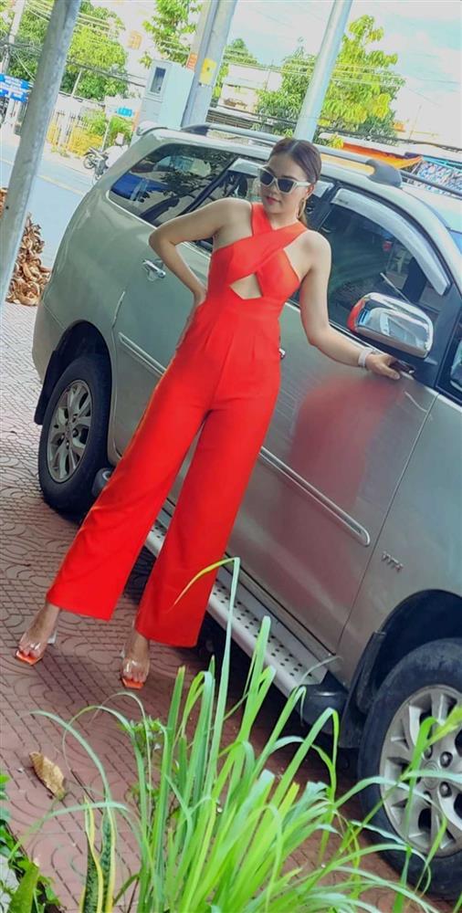 Chi khủng thẩm mỹ, thánh sún Thách Thức Danh Hài mặt đơ cứng-7