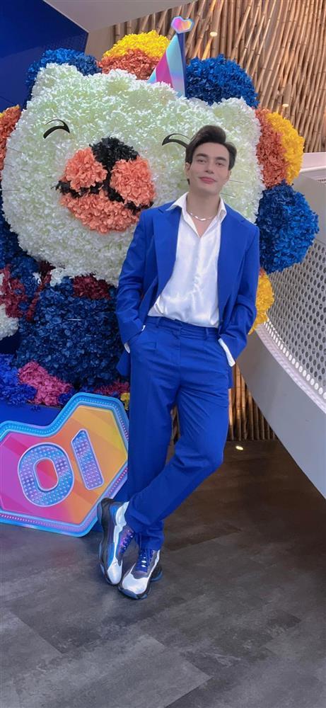 Tin showbiz Việt ngày 29/6: Thúy Nga trách trai Mỹ ngó lơ nhan sắc-7