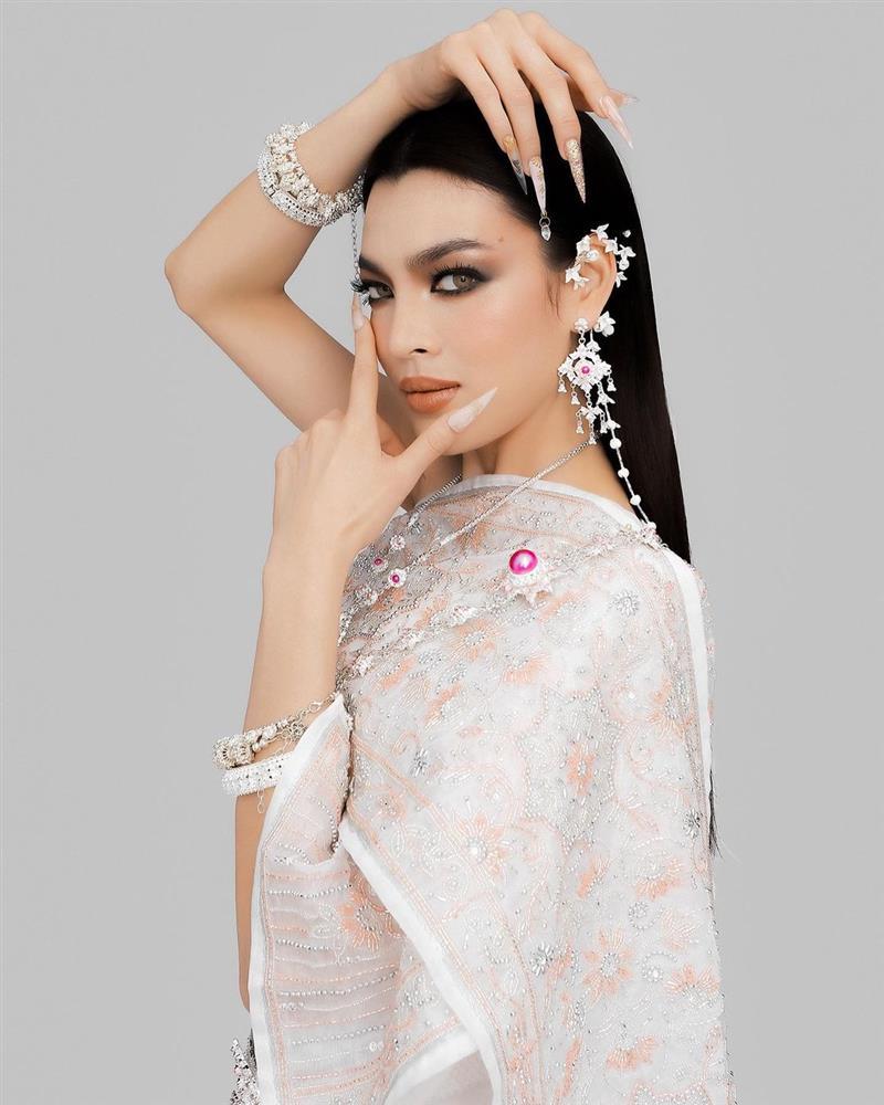 Trân Đài hóa gái Thái nhưng bị photoshop mắt đen sì ám ảnh?-2