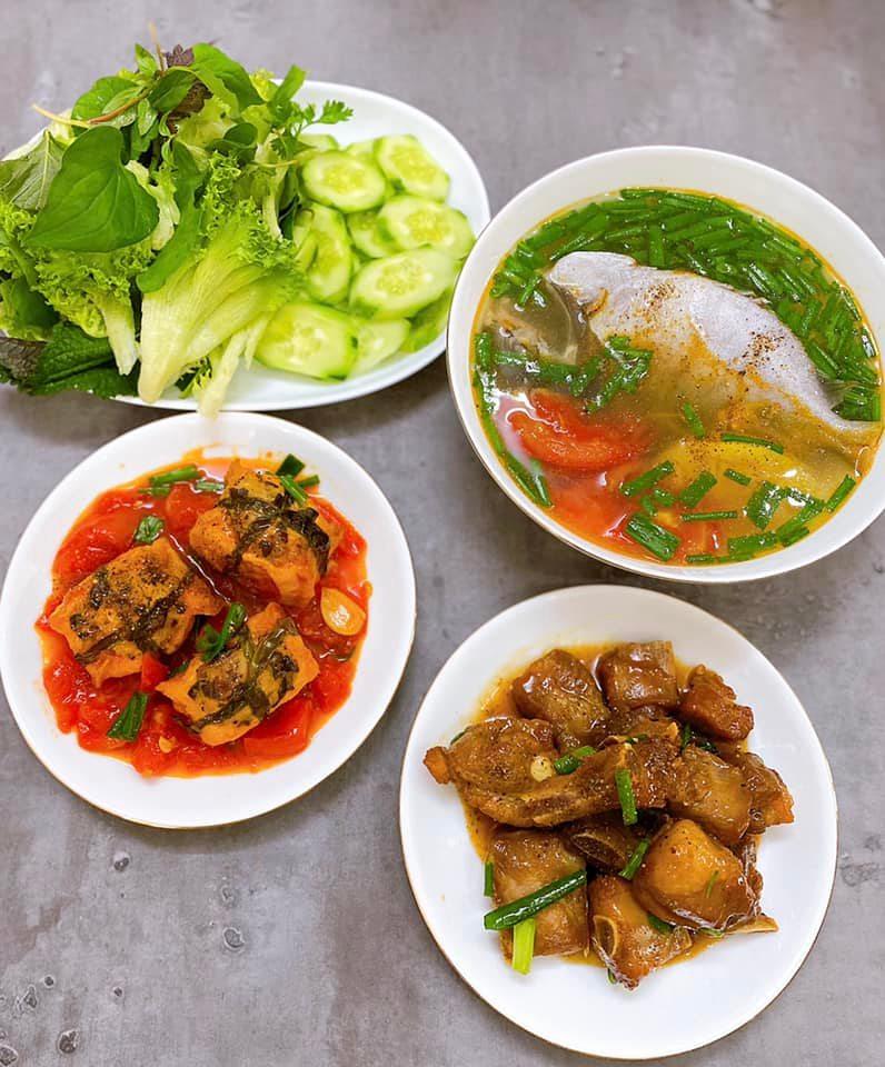 Loạt mâm cơm nấu vội thế mà vừa thơm ngon lại cực kỳ đẹp mắt-11