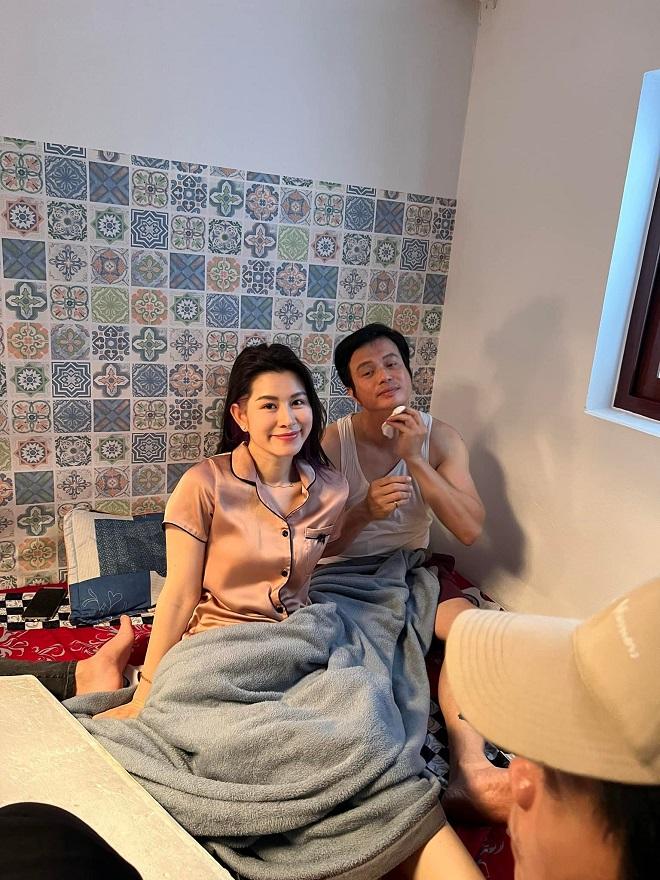 Cảnh giường chiếu nóng phát ngốt trong Thương Ngày Nắng Về-5