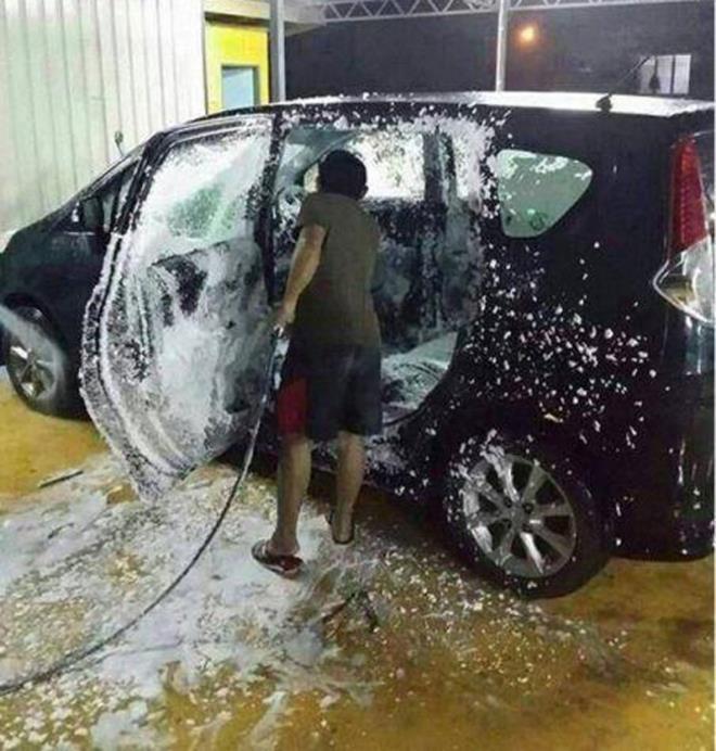 Những hành động kỳ quặc khiến dân tình phải động não lắm mới hiểu-8