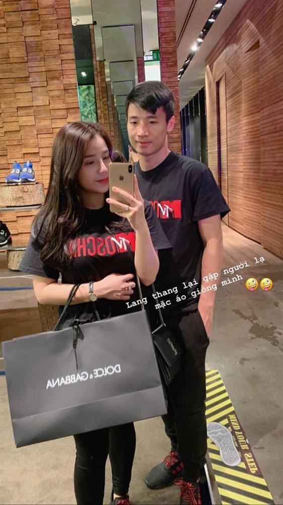 Bà chủ thầm lặng sau lưng Bùi Tiến Dũng: Tiểu thư nhưng không đài các-1