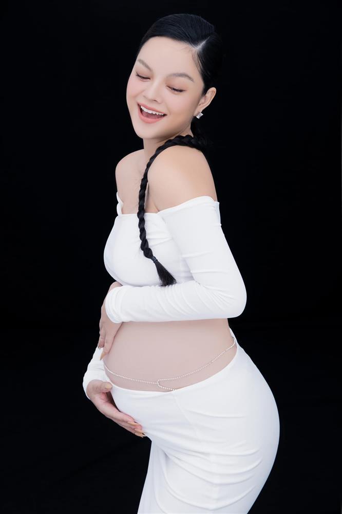 Phạm Quỳnh Anh bầu lần 3: Thật là thứ tình cảm mù quáng-2