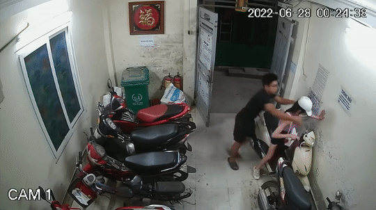 Nạn nhân kể lại việc bị nam thanh niên khống chế, sàm sỡ-1