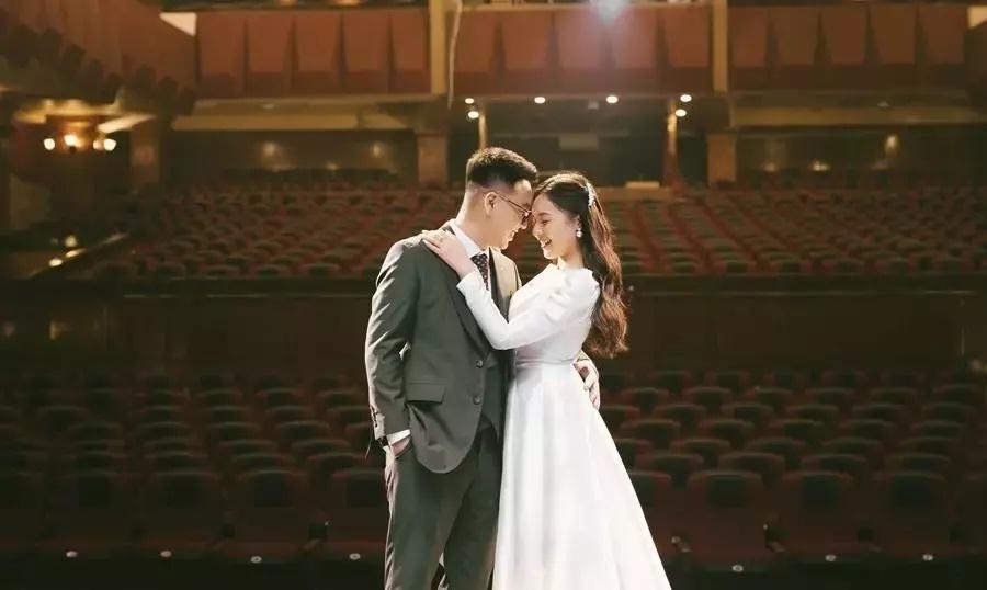 Bị nói thành công nhờ chồng, MC trẻ nhất VTV: Ăn gì em cúng-1