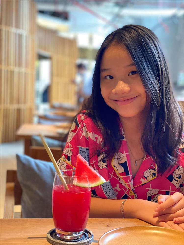 Tin showbiz Việt ngày 30/6: Em gái Trấn Thành tương tác Mai Hồ-12