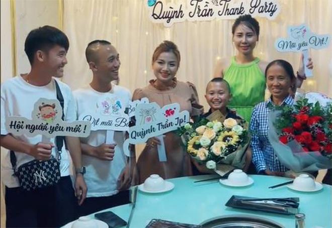 Anh em Tam Mao xây 3 biệt phủ to nhất làng-7