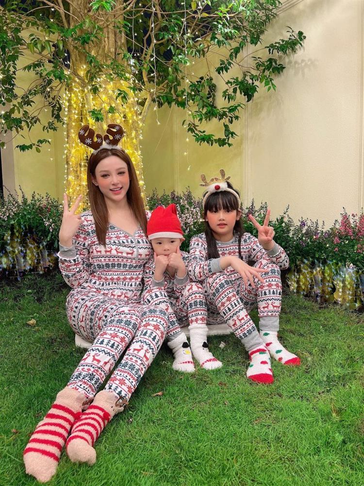 Diện mạo chuẩn mỹ nhân nhí của con gái 9 tuổi nhà Huyền Baby-3