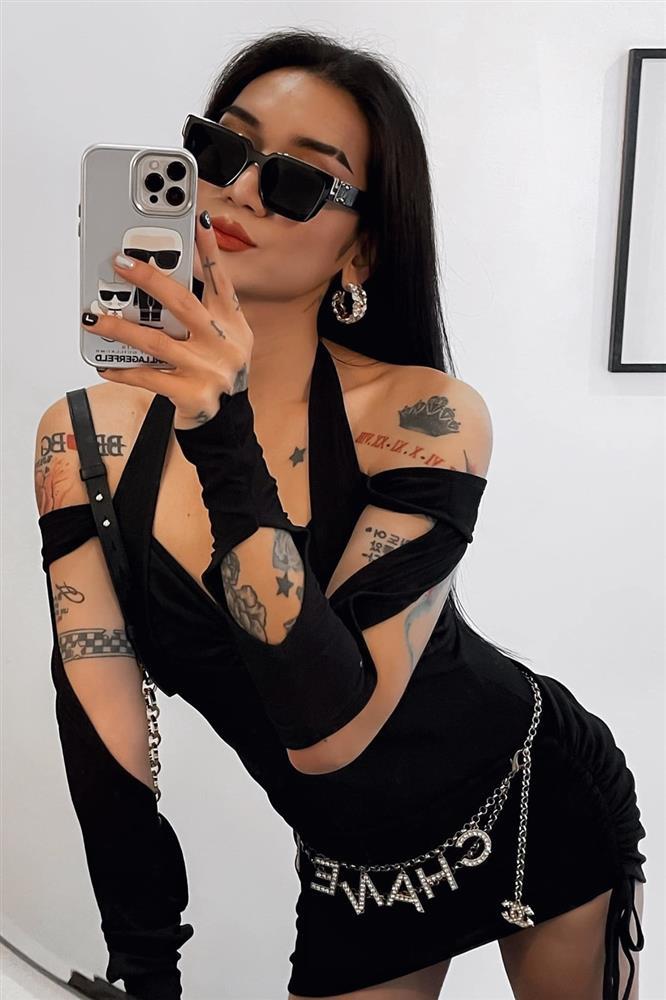 BB Trần khiến gái Thái khóc thét với outfit siêu ngắn, siêu hở-5