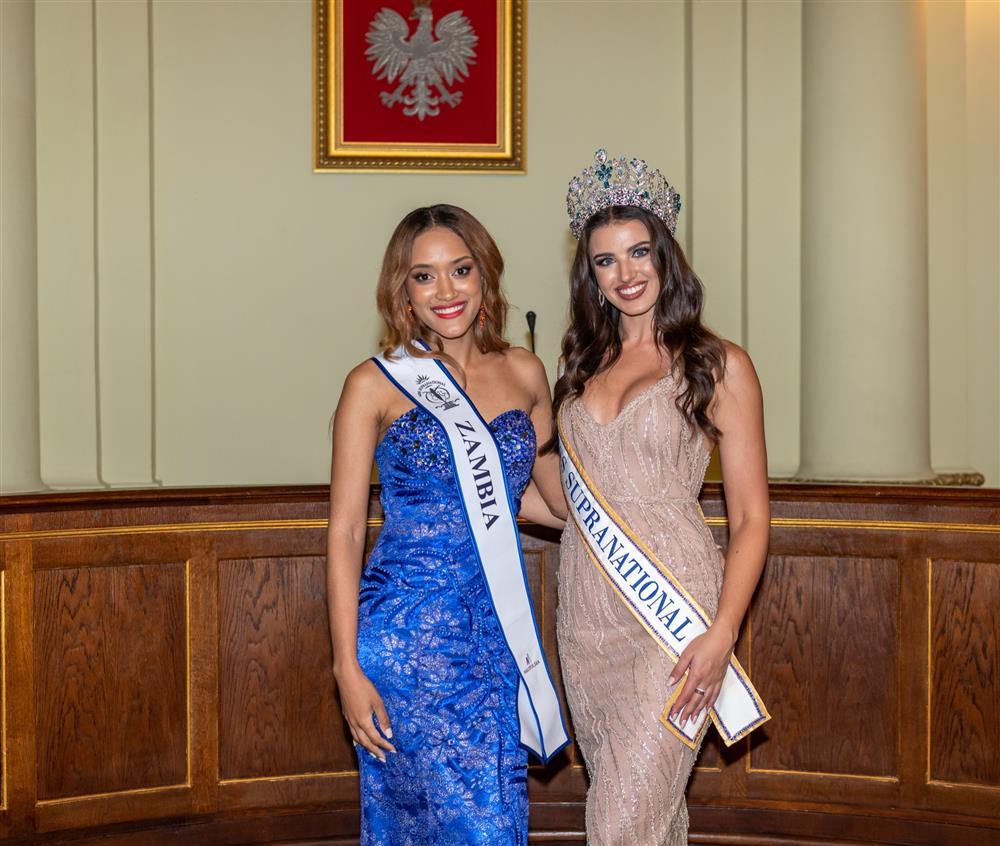 Kim Duyên bị hại vẫn sáng, ứng viên vương miện xu cà na-6