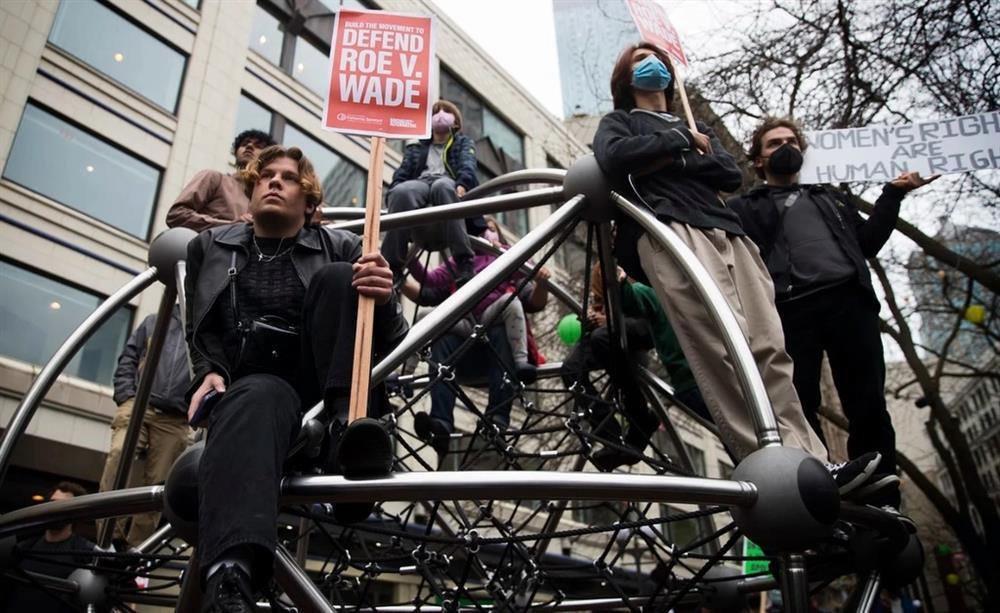 Nhiều nam giới Mỹ đổ xô đi triệt sản-2