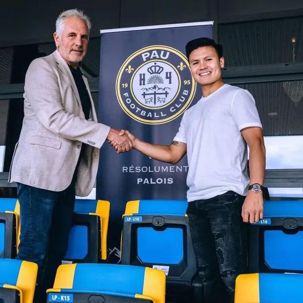 HLV Pau FC liên hệ Quang Hải với Messi-2