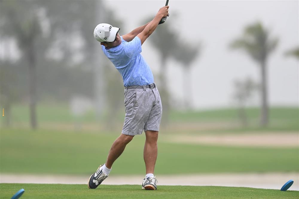 Hồng Đăng, Hồ Hoài Anh hào hứng chơi golf tại Tây Ban Nha-12