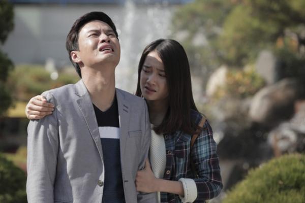 Hồng Đăng chưa từng hôn Hồng Diễm, 2 phim nên duyên vợ chồng cùng Lan Phương-11
