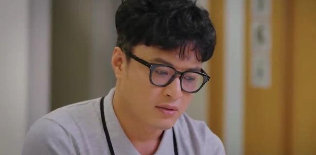 Vai Đức của Hồng Đăng mất hình còn tiếng ở Thương Ngày Nắng Về-6