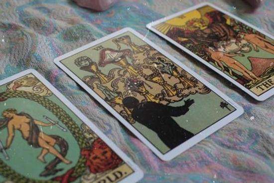 Bói bài Tarot Chủ nhật ngày 3/7/2022: Tình yêu thăng hoa