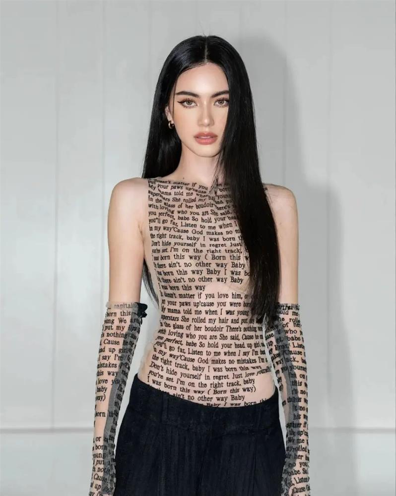 Hoa hậu Lương Thùy Linh xăm trổ đầy mình đi làm giám khảo-8