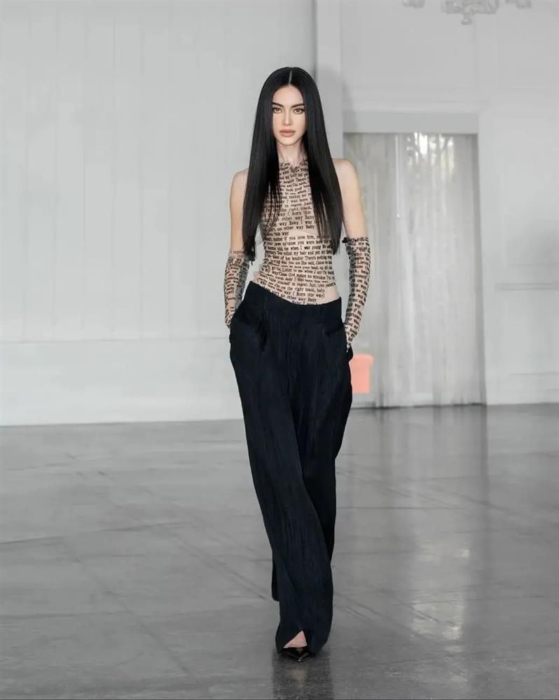 Hoa hậu Lương Thùy Linh xăm trổ đầy mình đi làm giám khảo-10