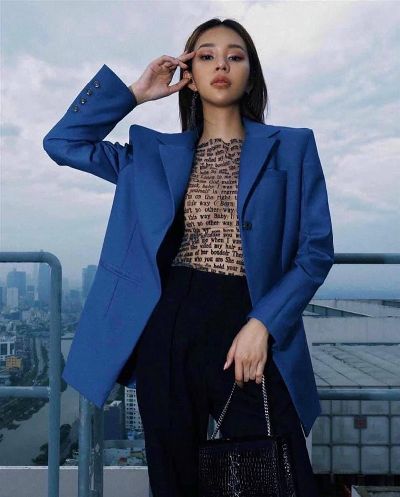 Hoa hậu Lương Thùy Linh xăm trổ đầy mình đi làm giám khảo-3