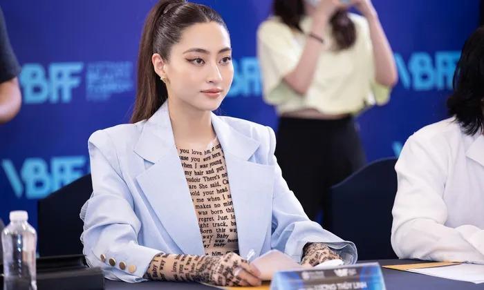 Hoa hậu Lương Thùy Linh xăm trổ đầy mình đi làm giám khảo-2